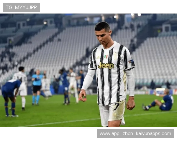 C罗依旧能摧毁任何后防：足球巨星的不败传说